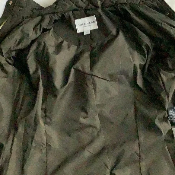 COLE HAAN Signature~Barn Jacket - Picture 11 of 11